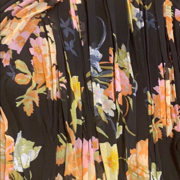 ASOS floral midi - Picture 3 of 4